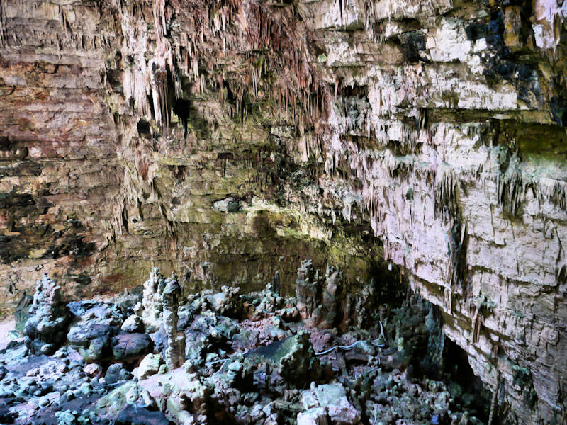 Grottes Castellana Gouffre Entree