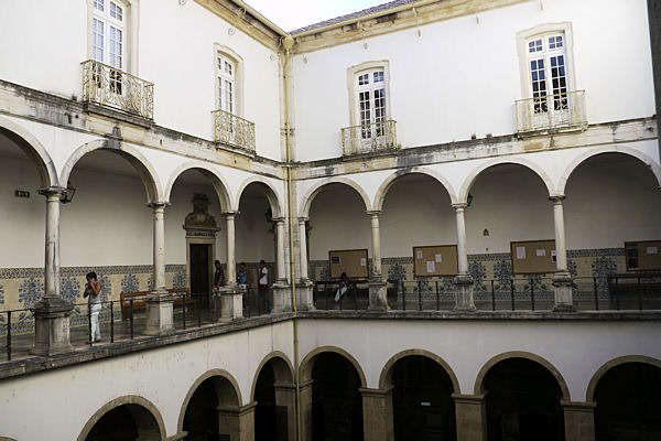 Universite_Coimbra