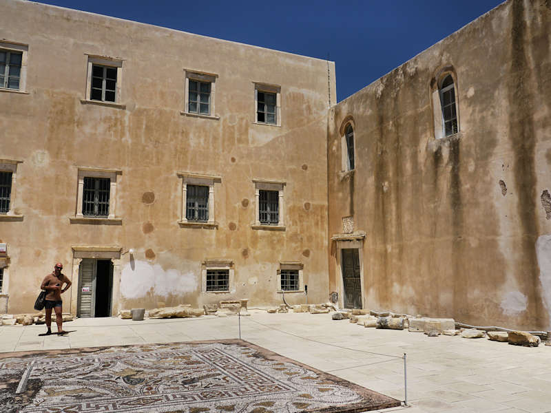Chora Naxos Musee 09